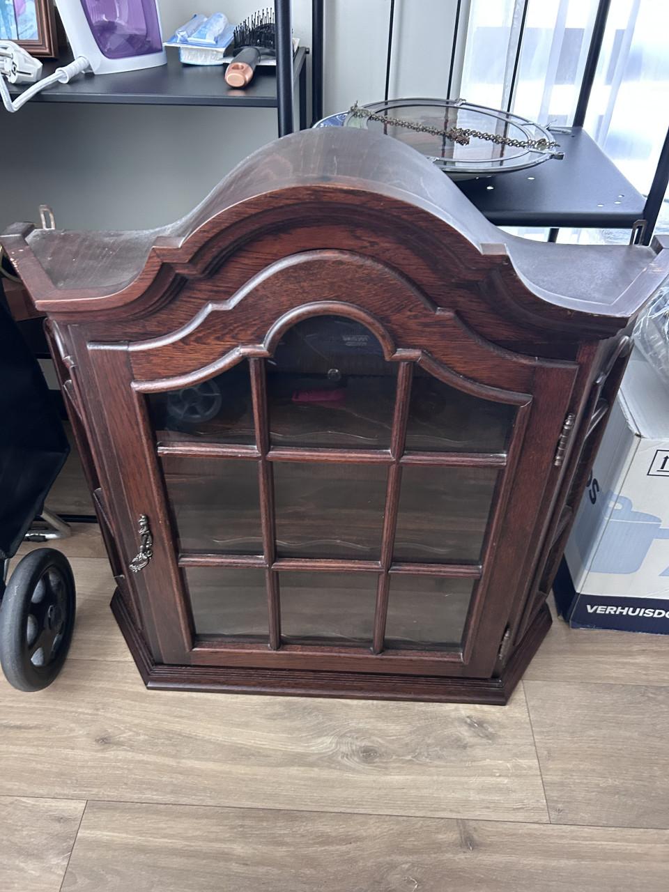 Vitrine kastje