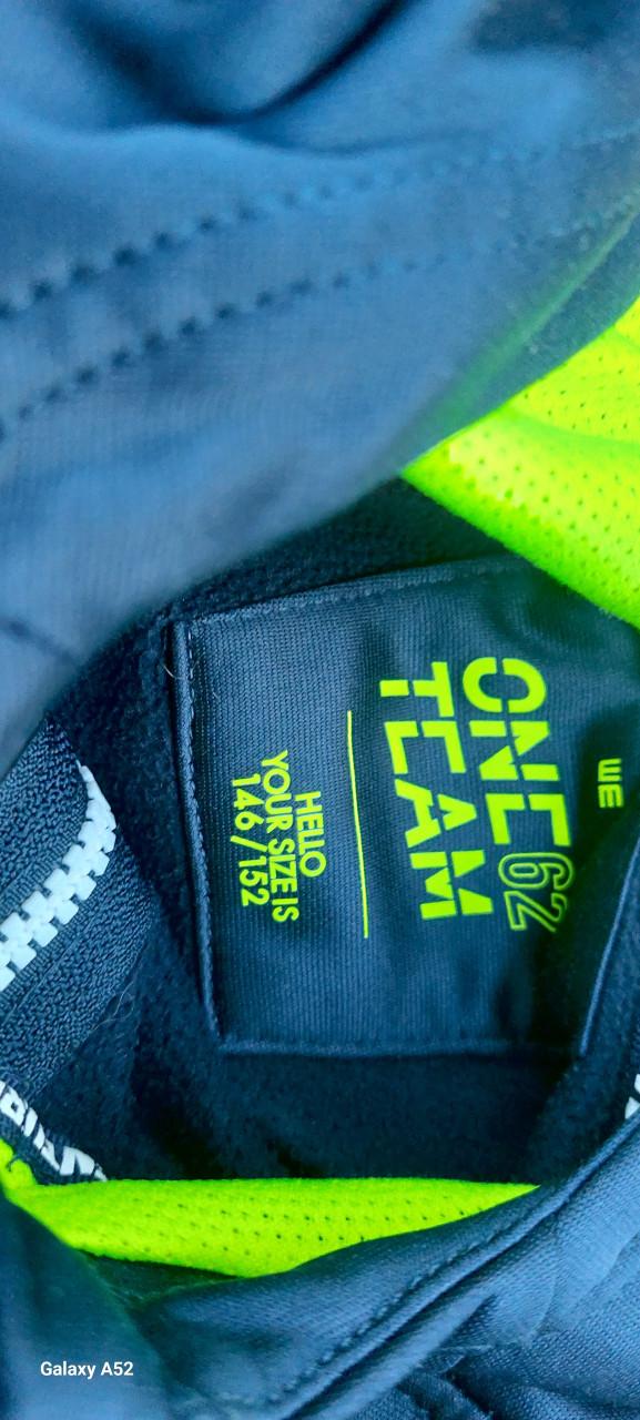 Kinderkleding jongensvest maat 146