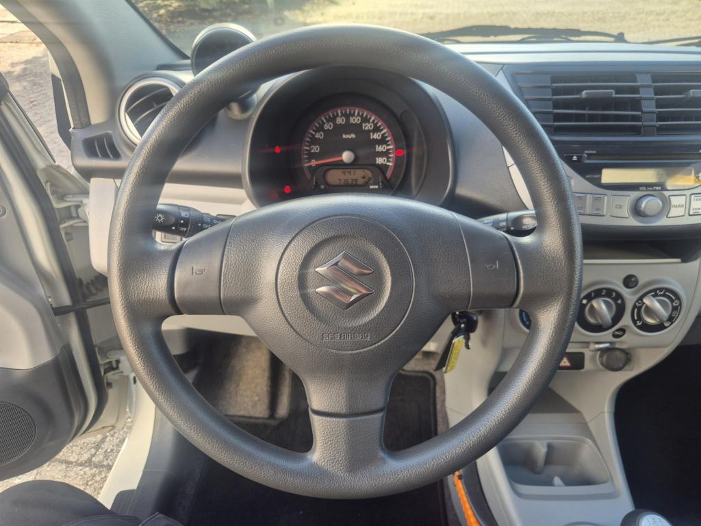 Suzuki Alto 1.0 exclusive