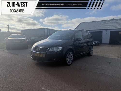 Volkswagen Touran 1.4 tsi highline automaat clima stoelverwarming