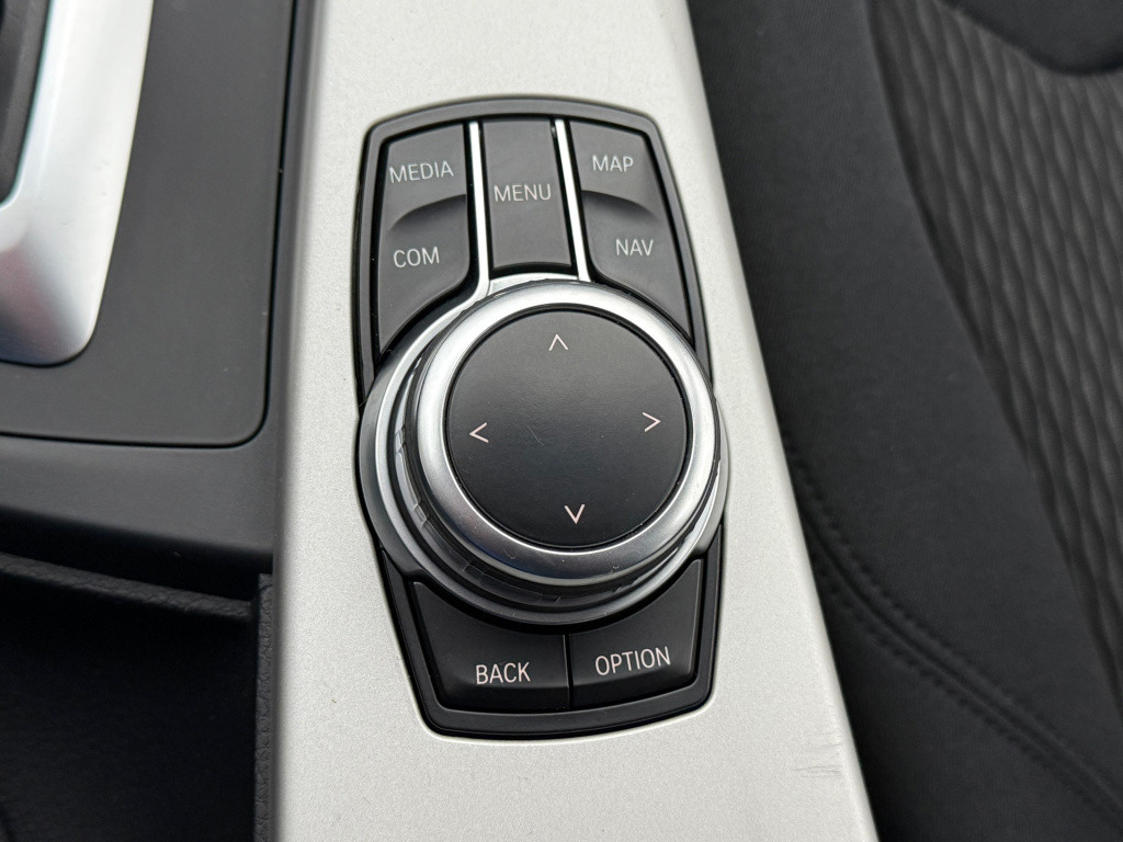 BMW 3-serie 318i executive