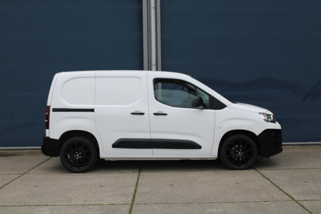 Citroen Berlingo 1.6 bluehdi club airco / cruise controle / navi / euro 6