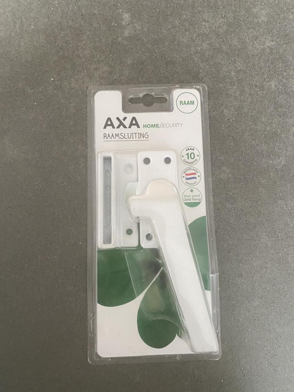 Raamsluiting AXA 3 stiks