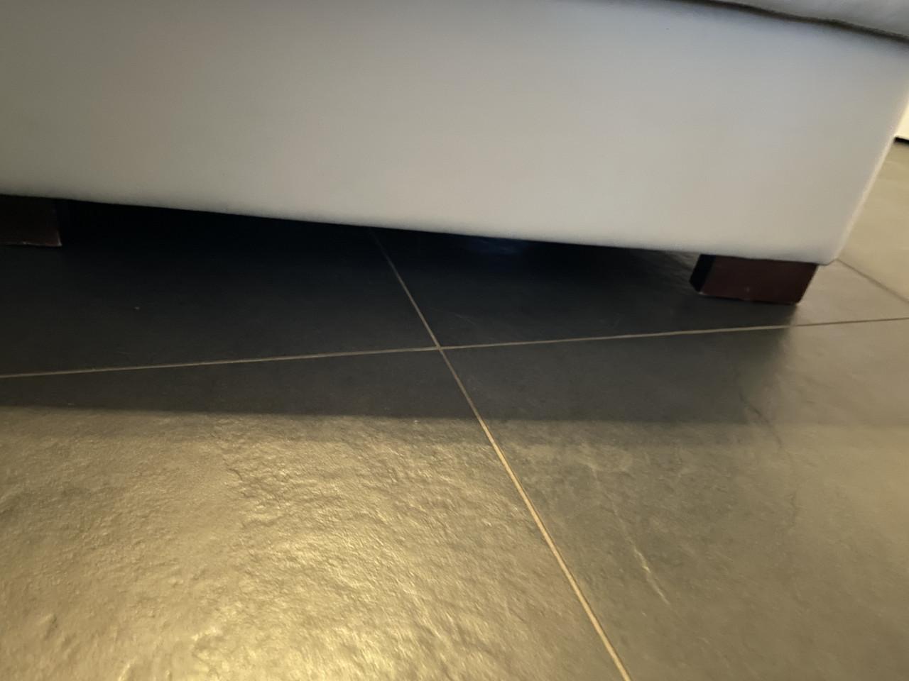 Witleren hocker van henders en hazel