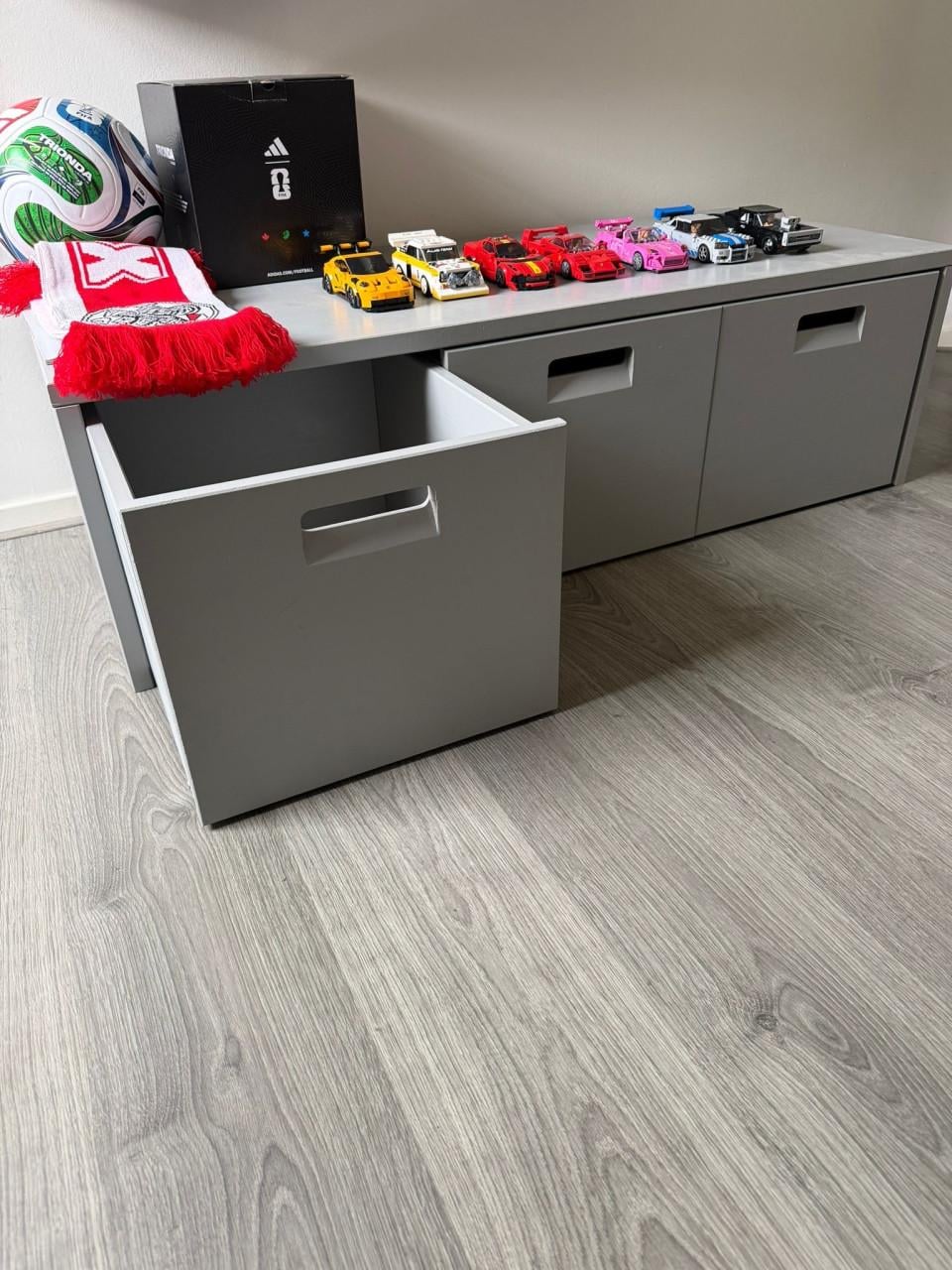 Vt wonen bed, kledingkast en opbergmeubel