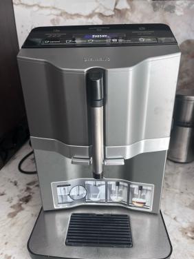 Siemens EQ.3 s300 volautomatische bonen koffiemachine