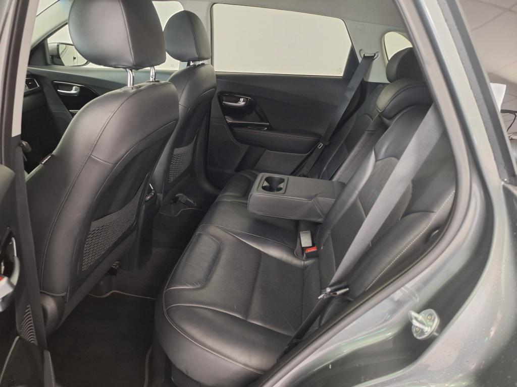 Kia Niro 1.6 gdi hybrid businessline