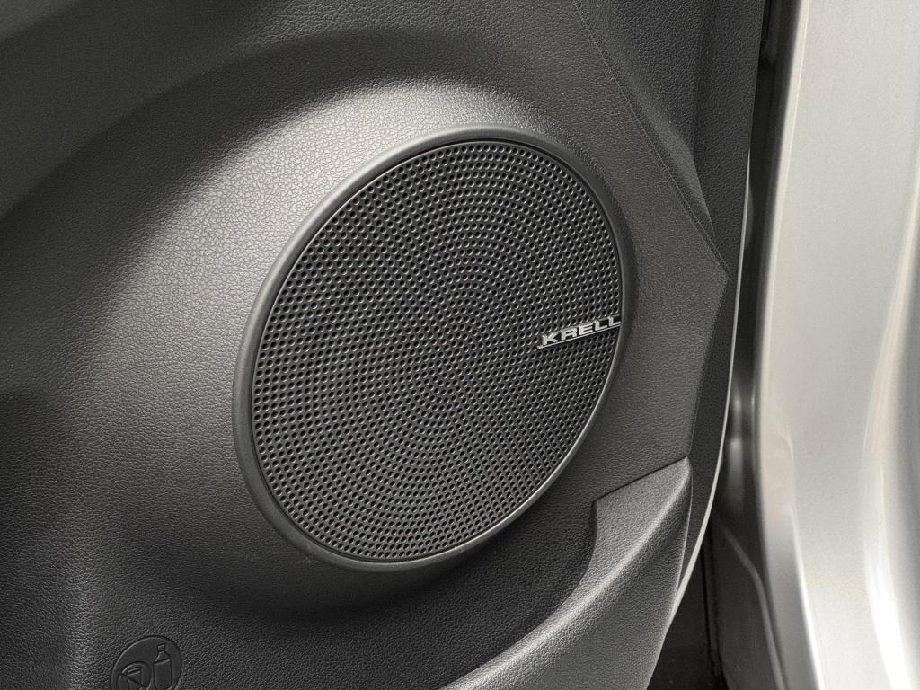 Hyundai Kona ev fashion 64 kwh soh 97%, 3-fase lader