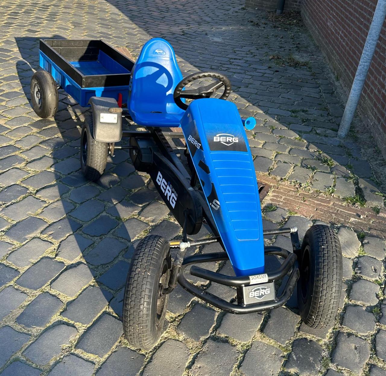 XL Bergskelter + aanhangwagen (kar)