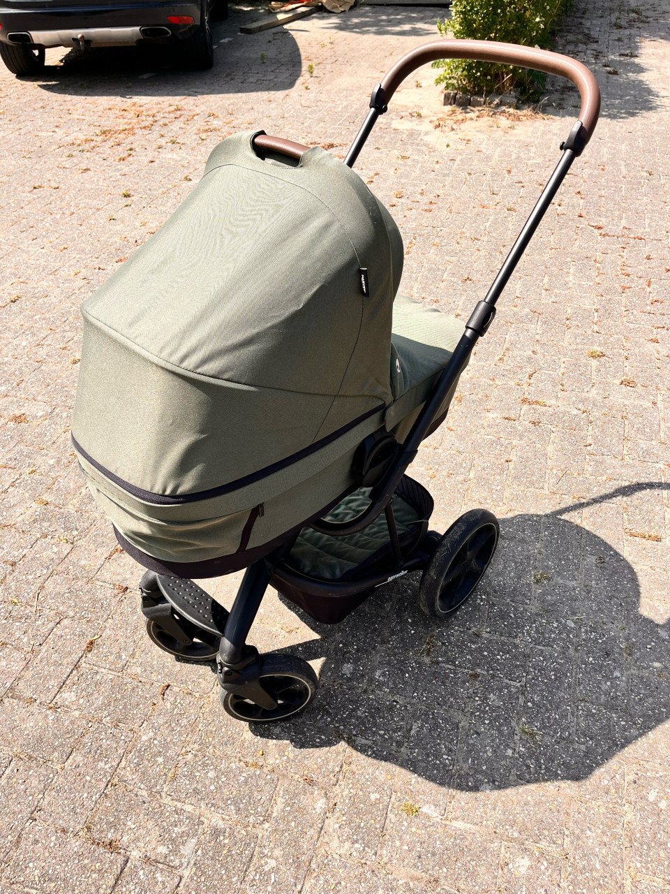 Easywalker Harvy Olijf Groen NIEUWSTAAT
