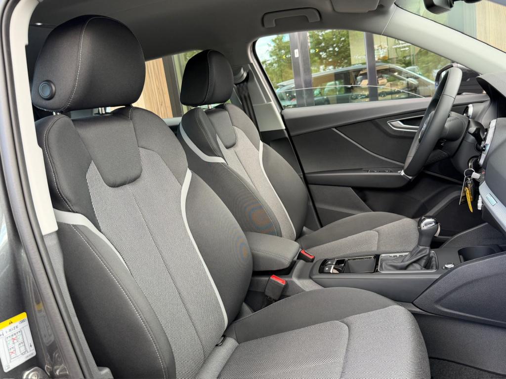 Audi Q2 35 tfsi 150pk s-tronic s-line | camera | carplay | adap. cruise | r