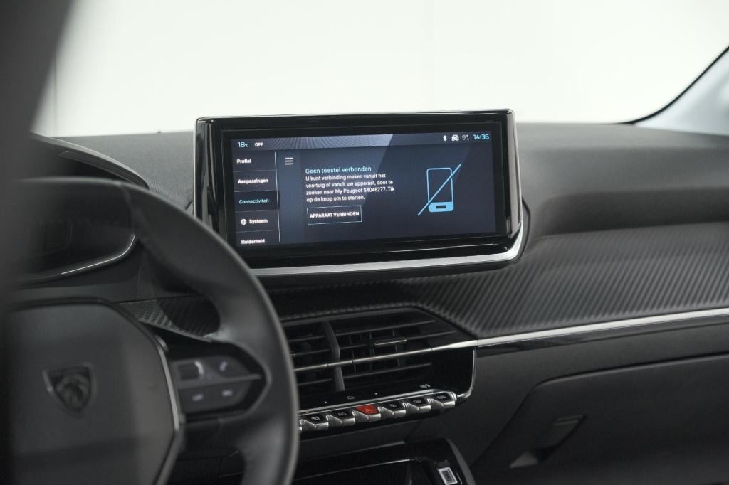 Peugeot 208 puretech 100 allure | apple carplay | parkeersensoren | climate