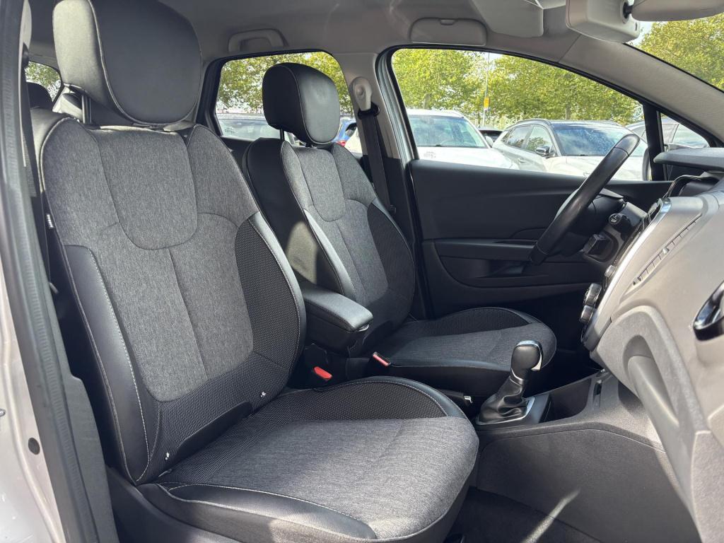 Renault Captur 1.3 tce intens