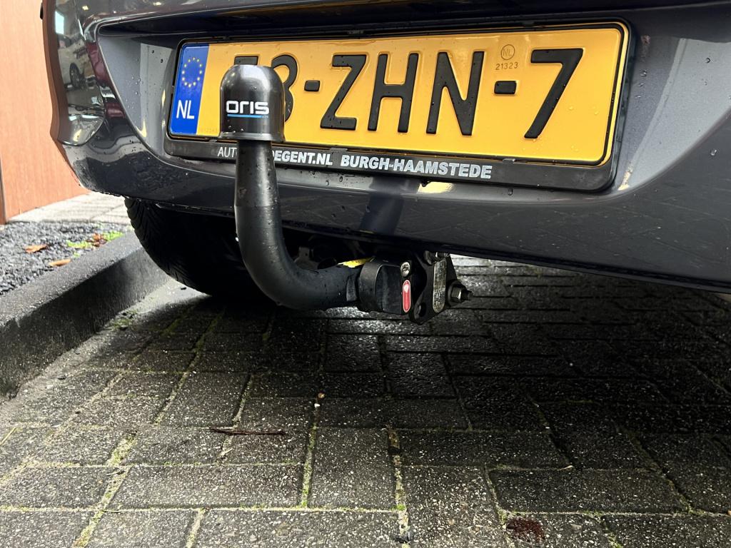 Hyundai I 20 1.4i i-motion | automaat | trekhaak | radio