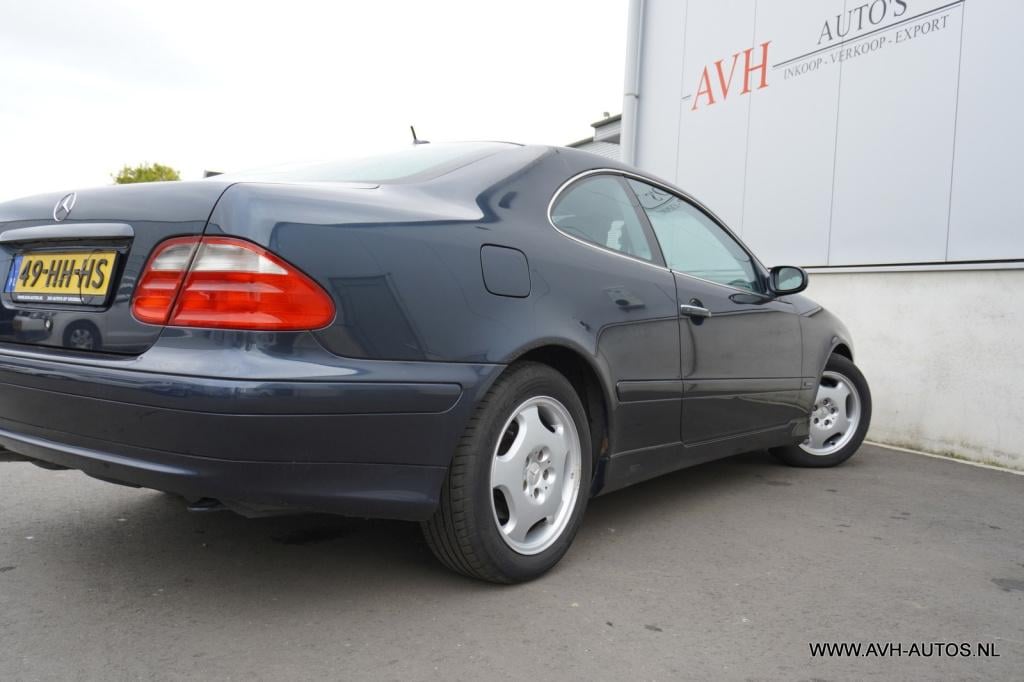 Mercedes-Benz Clk-klasse coupé 200 k. elegance automaat