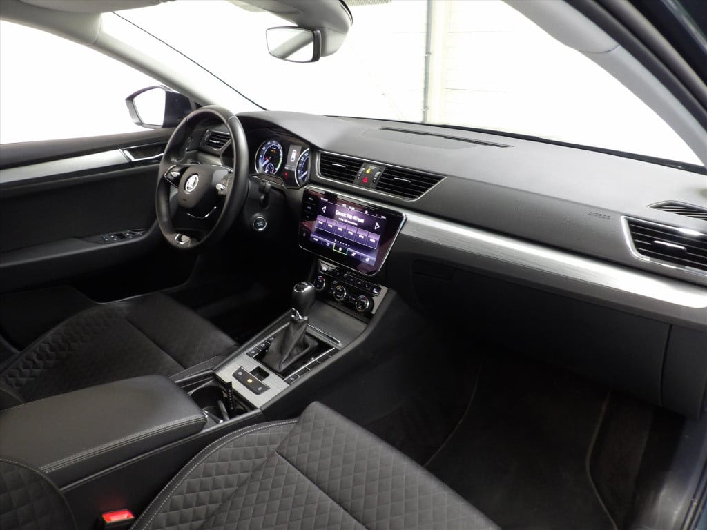 Skoda Superb combi 1.4 tsi phev 217pk dsg-6 ambition