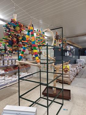 Ruime keuze uit allerlei vogelspeelgoed