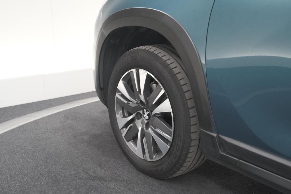 Peugeot 2008 puretech 110 allure | unieke kleur! | trekhaak | camera | appl