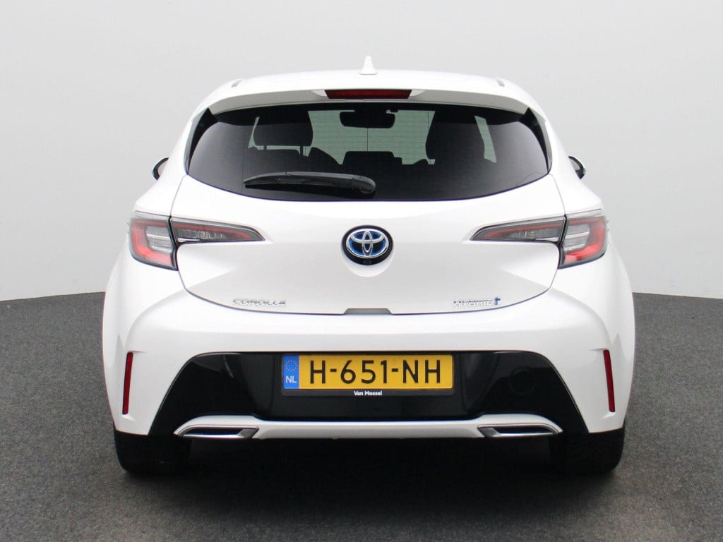 Toyota Corolla 2.0 hybrid dynamic | automaat | lmv | cruise control | stoel