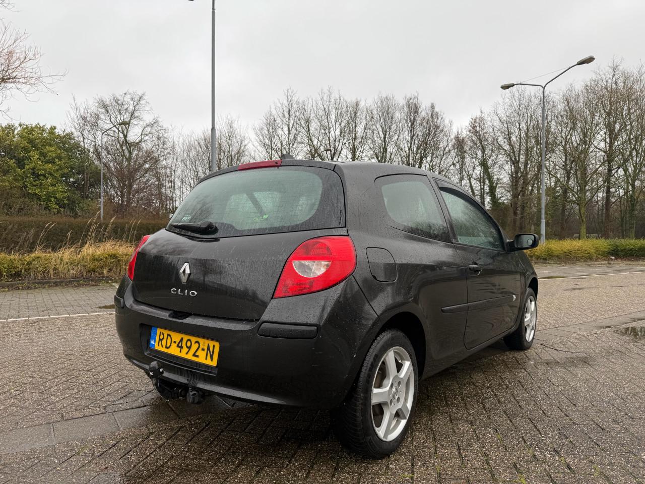 Renault Clio 1.2 | Apk | Nap | Trekhaak | Bluetooth