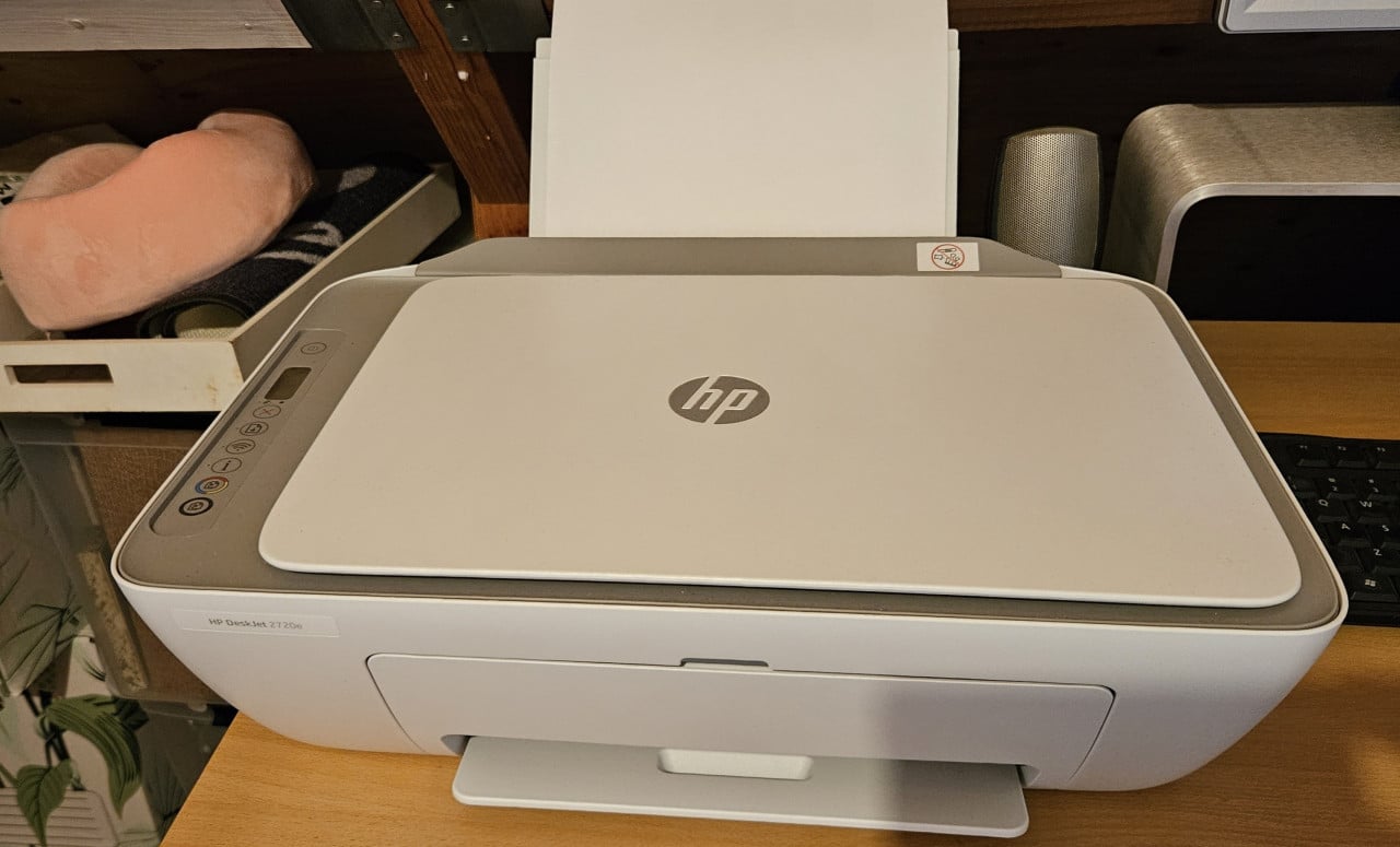 HP Deskjet Wifi printer.