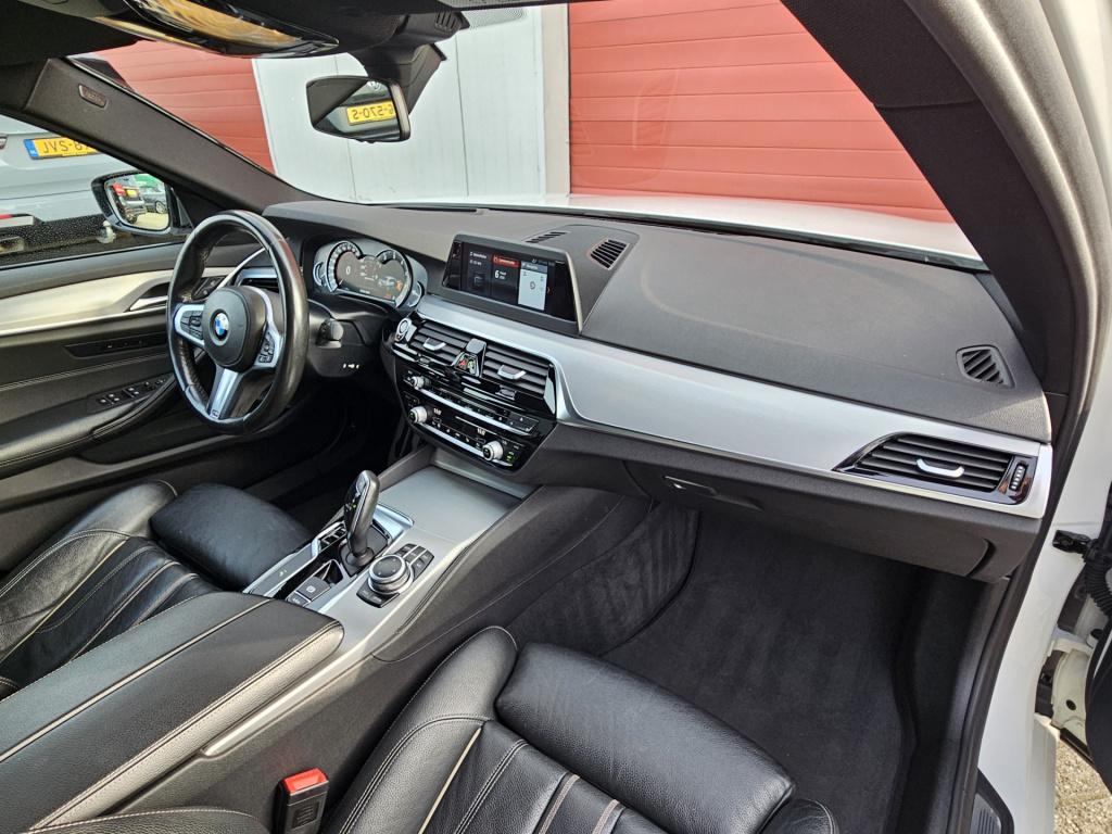 BMW 5 Serie m550i xdrive high executive | head-up | elek. trekhaak