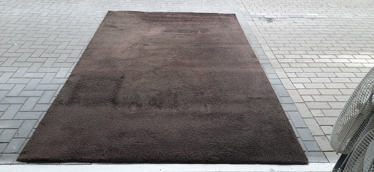 Vloerkleed 2 x 3 meter groot bruin halfhoogpolig nieuwprijs morres 499 euro