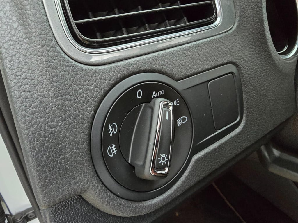 Volkswagen Polo occasion 1.2 tsi highline met panoramadak | bomvolle en uni