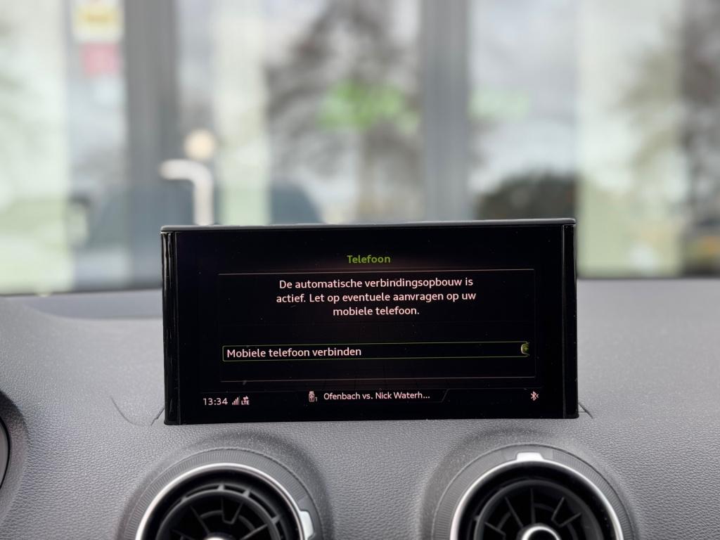 Audi Q2 35 tfsi s-line * virtual cockpit * keyless * matrix led