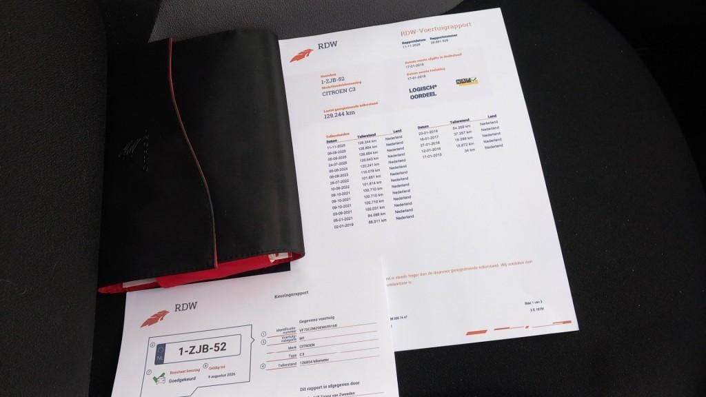 Citroen C3 1.0 Pure Tech Attraction 5drs bj:2015 airco 129.000km apk 2027