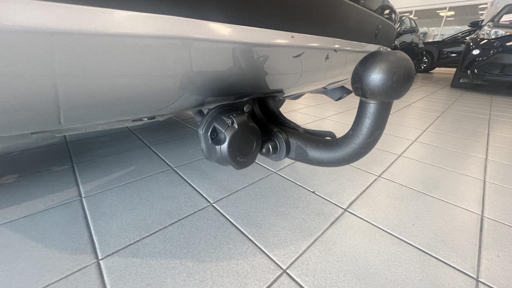 Toyota Rav4 2.5 hybrid awd executive | leer | bsm | 360 camera | trekhaak |