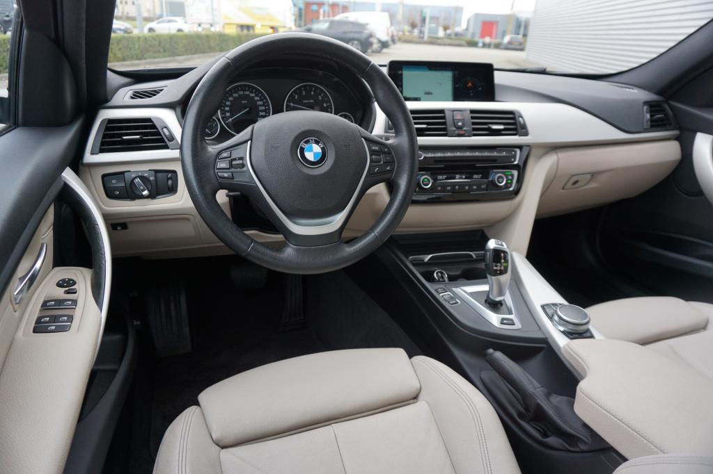 BMW 3-serie 330e high executive navi / leder / cruise contole / led / lm ve