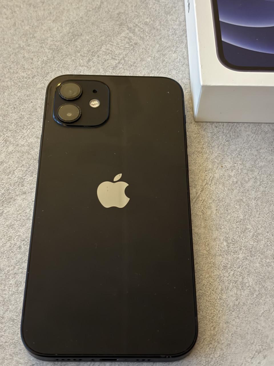 Apple iPhone 12 64GB