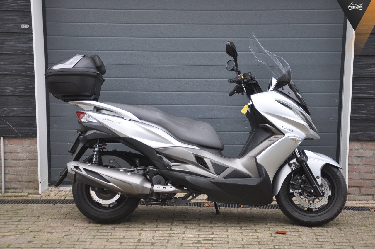 Kawasaki J300 ABS Nette scooter