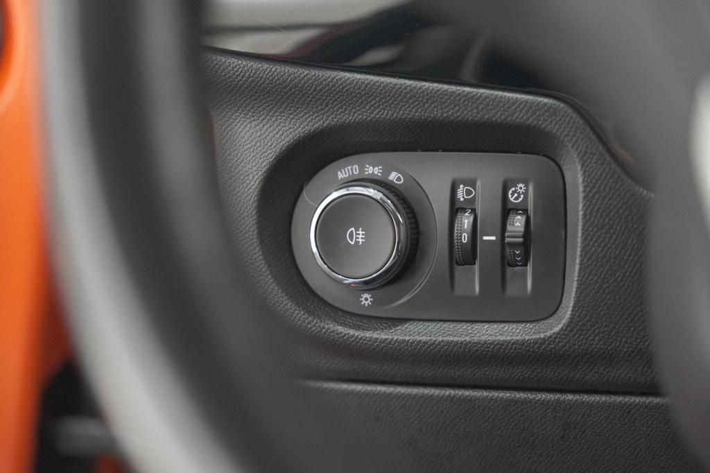 Opel Corsa 1.2 edition | parkeersensoren | apple carplay | edition+ pakket