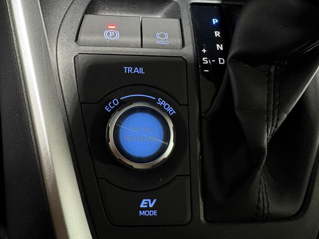 Toyota Rav4 2.5 hybrid awd exec.