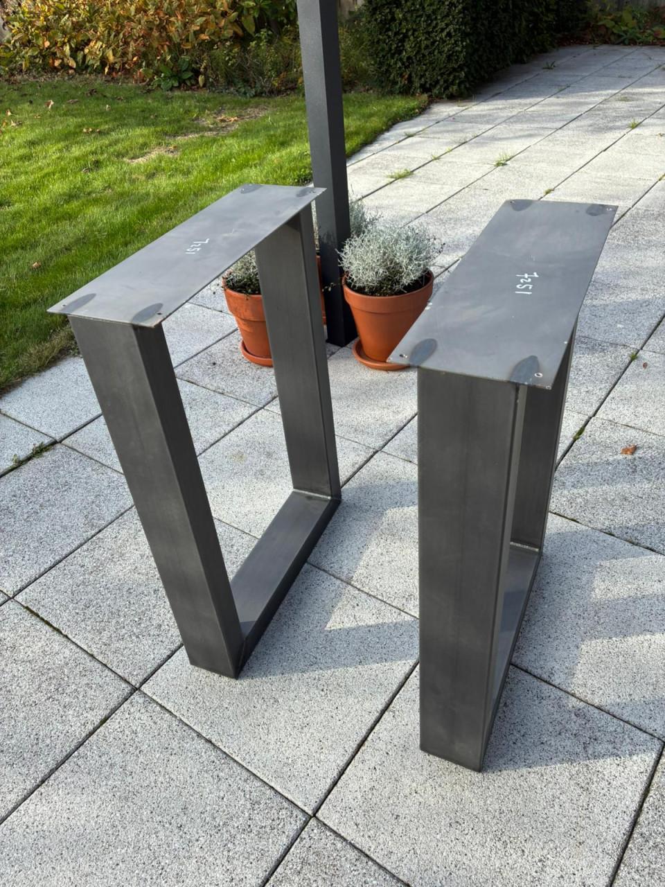 Stalen onderstel tafel - U vorm