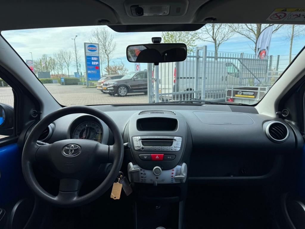 Toyota Aygo 1.0 vvt-i now