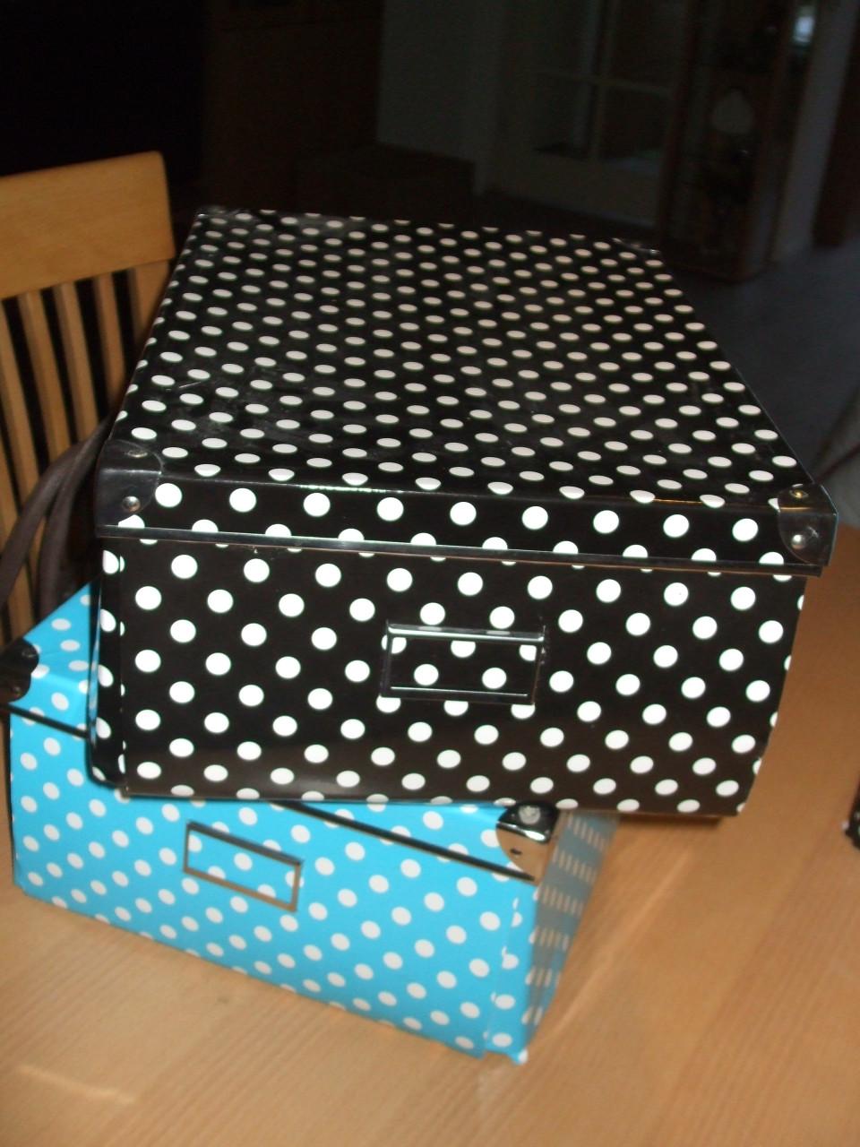 Te koop leuke opbergdozen.(z.g.a.n.).