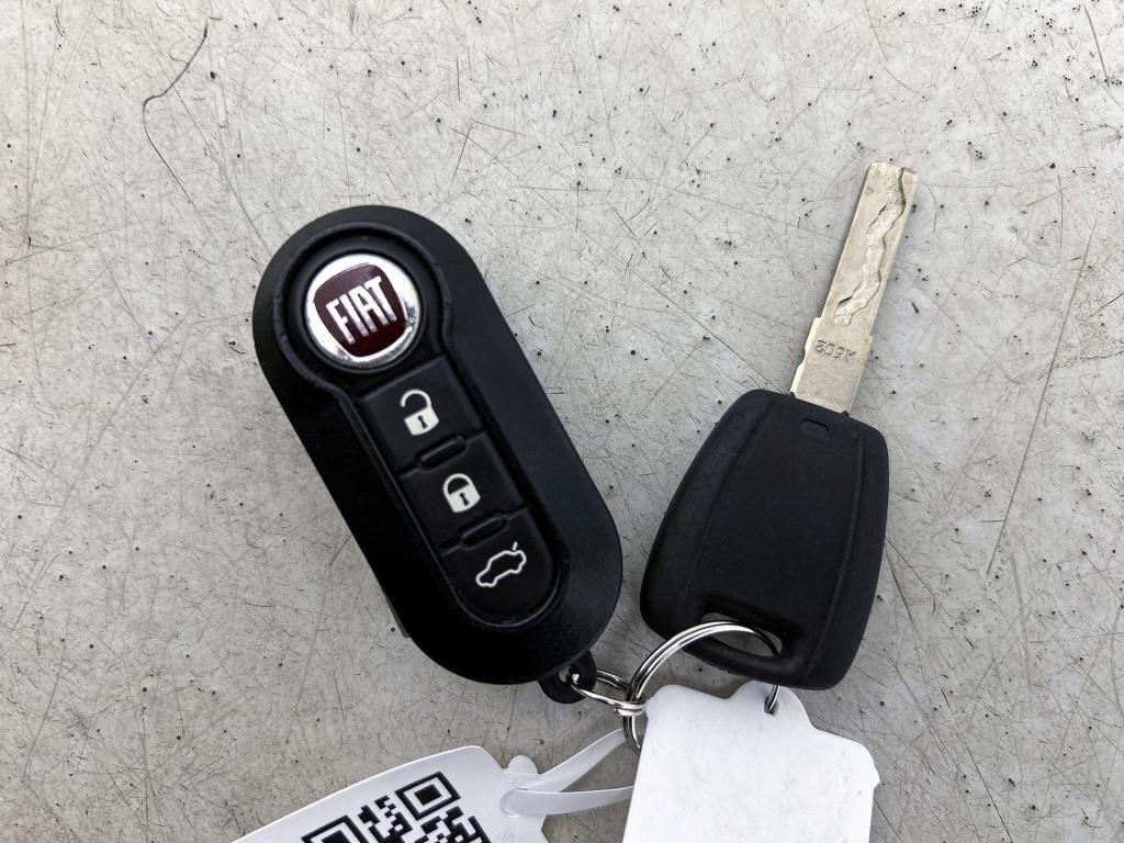 Fiat 500 C 1.0 hybrid dolcevita finale cabrio | lmv | pdc | cruise | blueto