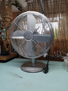Bestron Chromen Tafel-Ventilator; 3 standen & kantelbaar