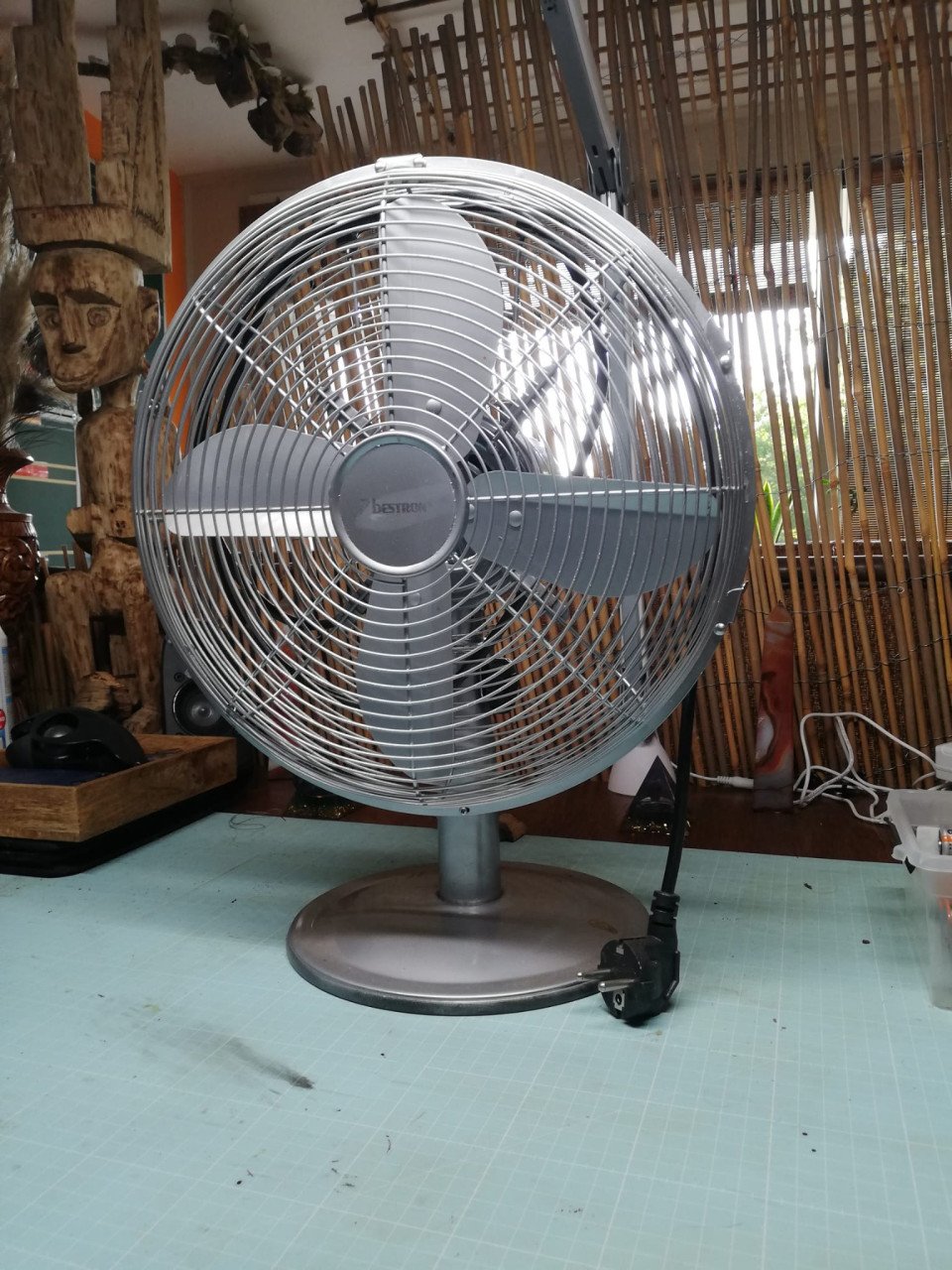 Bestron Chromen Tafel-Ventilator; 3 standen & kantelbaar