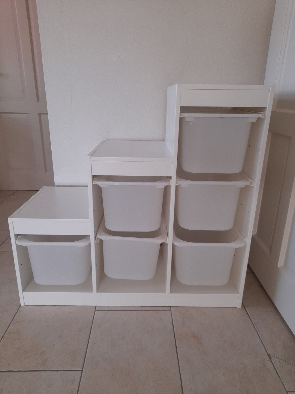 Trofast Basis element met bakken 94 x 44 x 99H (goede nette staat )