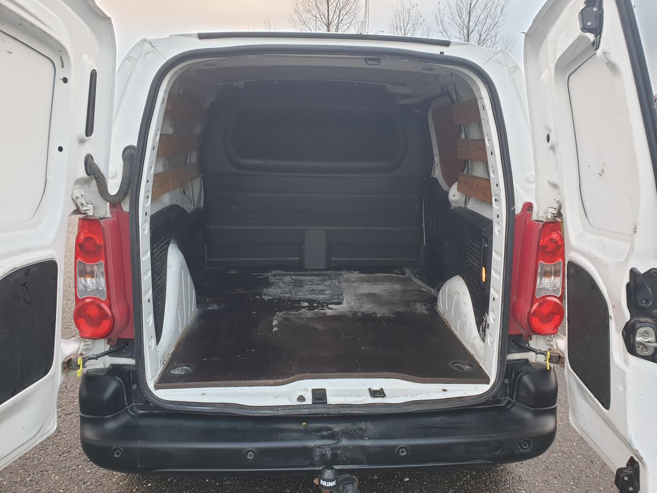 PEUGEOT PARTNER 1.6  # NIEUWE A.P.K. #  2012