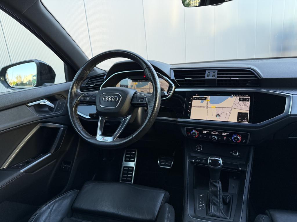 Audi Q3 45 tfsi ehybrid 245pk s edition | leder | black pakket