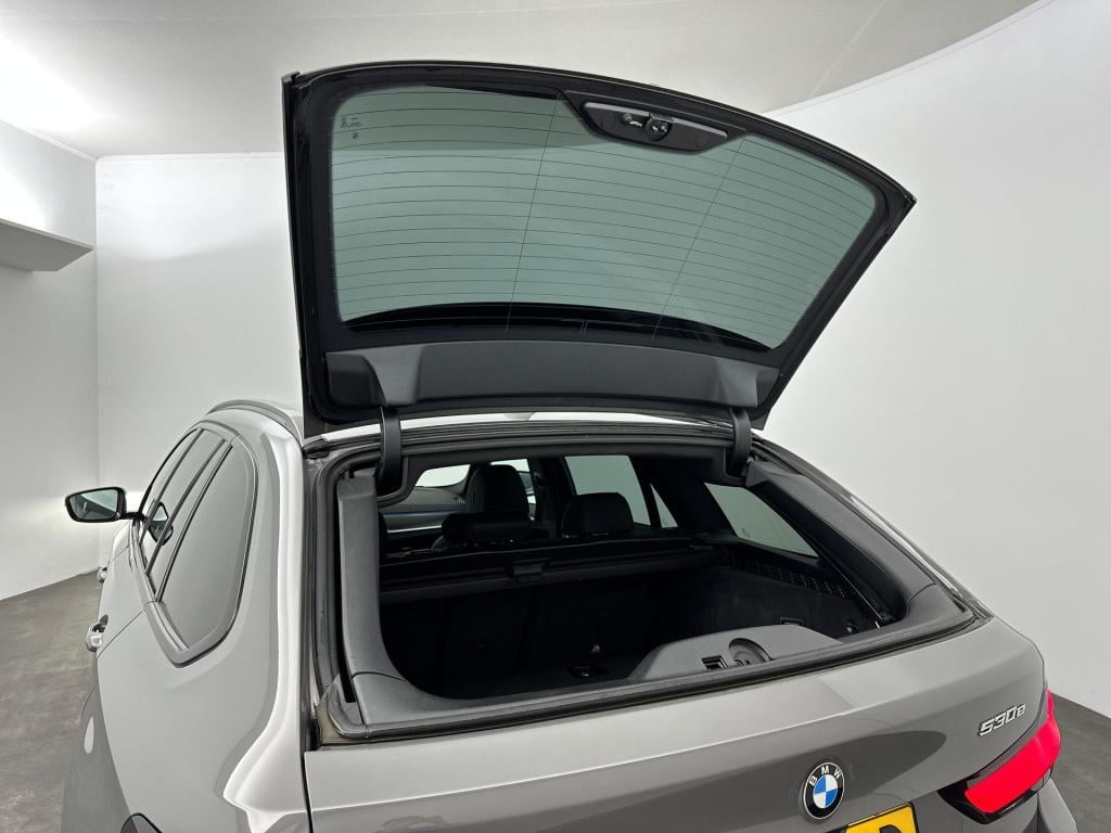 BMW 5 Serie touring 530e high executive m-sport