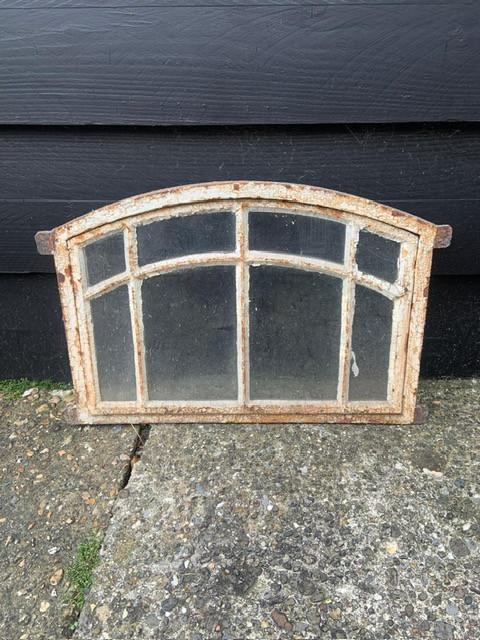 Te koop ; antiek stalraam stalraampje en ornamant voordeur vintage