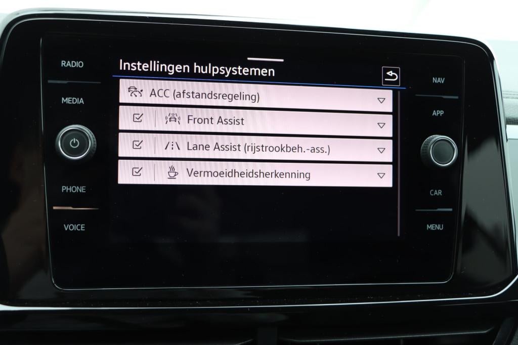 Volkswagen T-roc 1.5 tsi style 150pk dsg7
