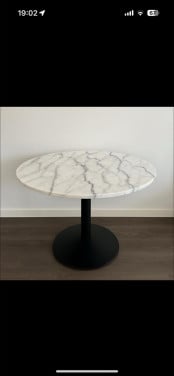 Marmer Eettafel