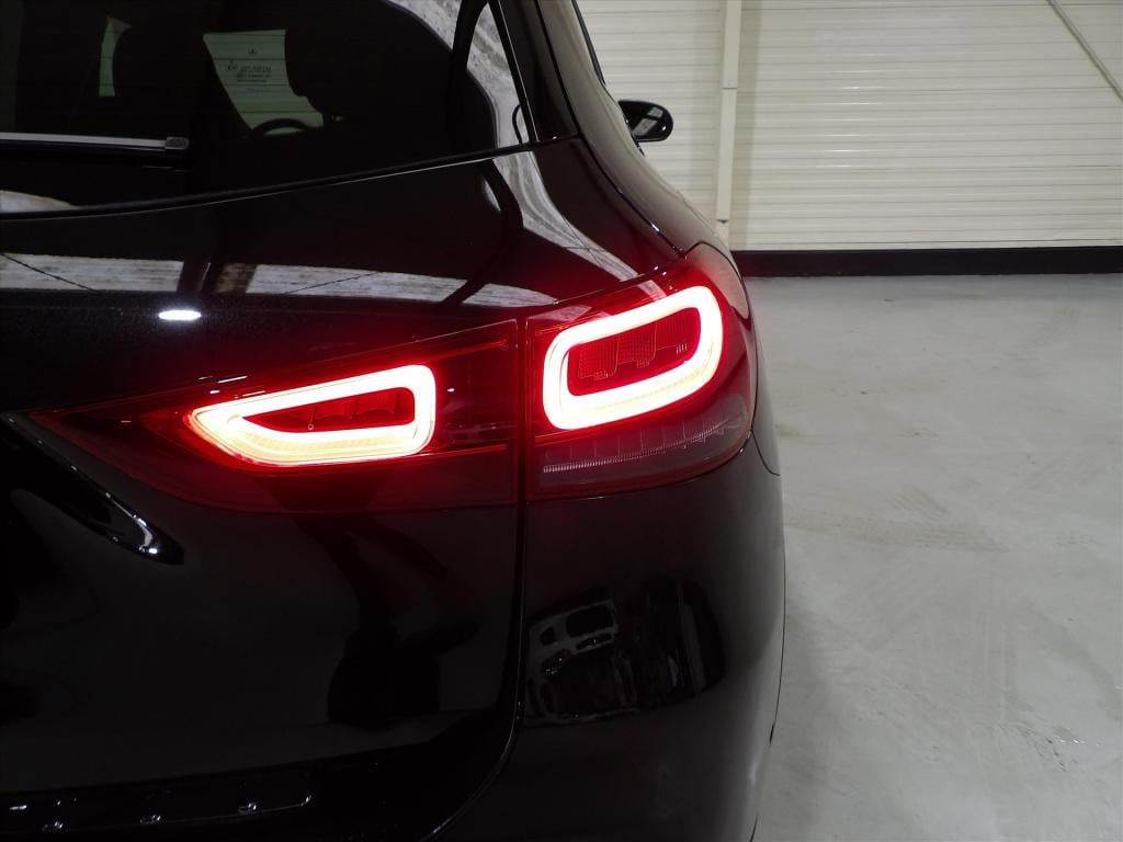 Mercedes-Benz Gla-klasse 250 e 218pk 8g-dct business solution luxury limite